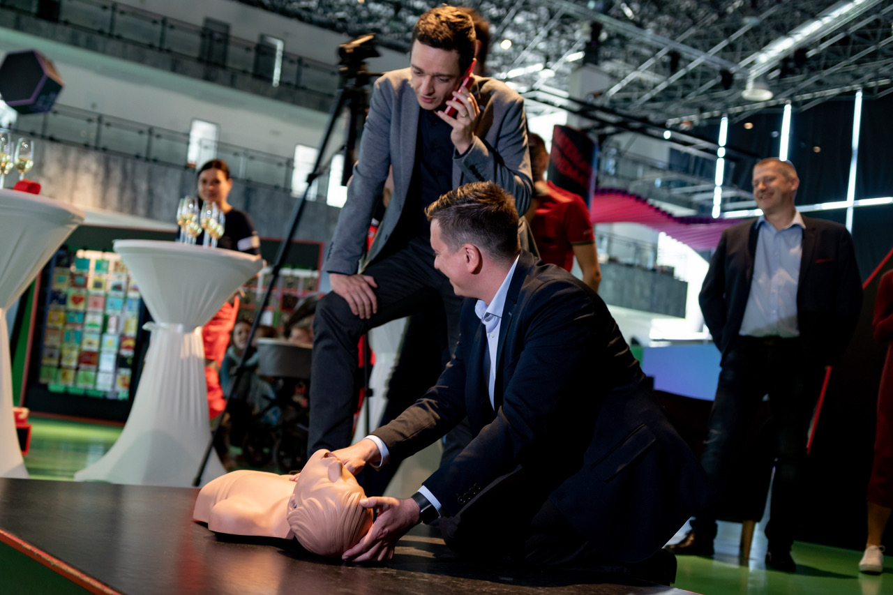 Jan Grolich a Jiří Kasala u asistované resuscitace